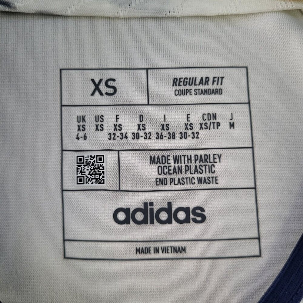Adidas Womens Team Italy Soccer 2023 Away Jersey Size XS  HT2198 NWT  $120 - Picture 7 of 8
